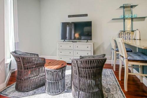 Apartamento Downtown Close To Concerts, Shopping, Dining, Wine