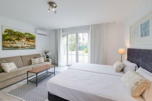 Moderne Villa,strandnah,meerblick,pool,12 Pers.,klima,schnelles Internet
