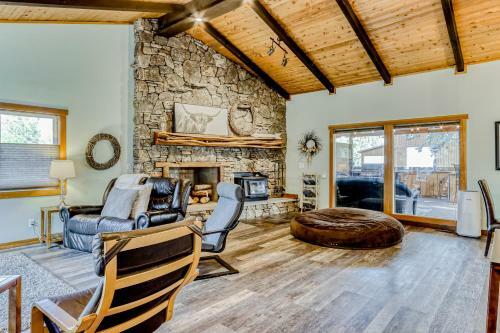 Birch&pine Hideaway - Main House