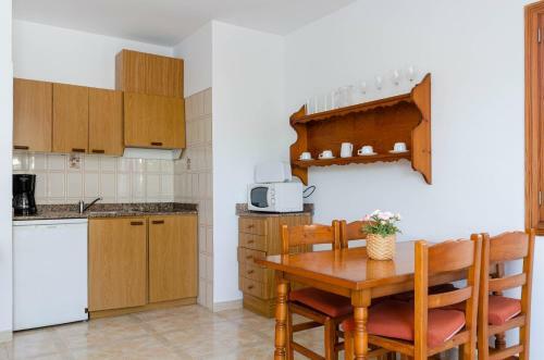 Yourhouse La Cabanya 7 Apartamentos De Playa In Canyamel