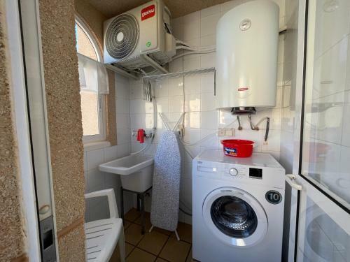 Precioso Apartamento En Primera L�nea Del Mar