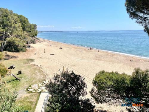 Apartbeach Panoramic Vistas Playa Y Piscina