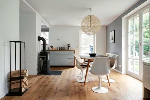 Apartamento Reetdachhaus H�s Am Wall Appartement L H�s Am Wall