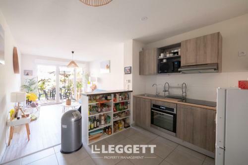 Nice Duplex Apartment With Garden And Terrace For 6 Persons