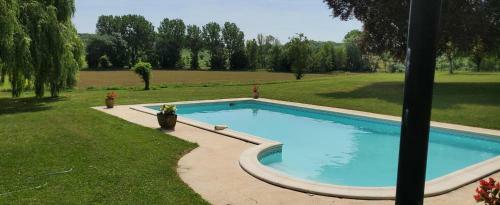 Beautiful 4 Bedroom Property Near To Monflanquin