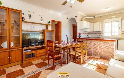 Nice Apartment In Benajarafe With 3 Bedrooms