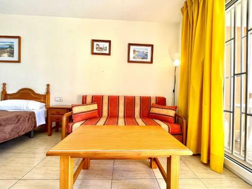 Apartamento Estudio,wifi En Costa Del Silencio, Bien Comunicado