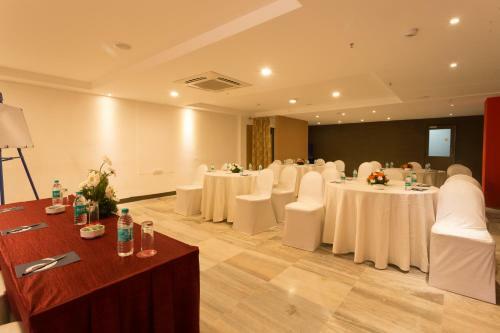 Zip By Spree Hotels Mangala International