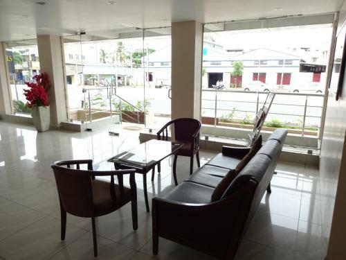 Skylite Hotel Airport