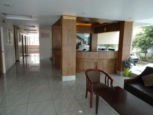 Skylite Hotel Airport