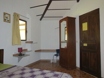 Hotel Alona Northland Resort