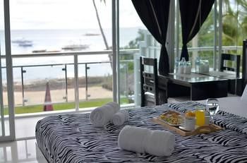 Bohol South Beach Hotel