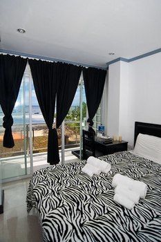 Bohol South Beach Hotel