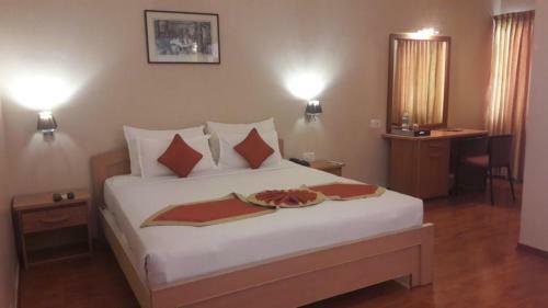 Hotel The Grand Regent