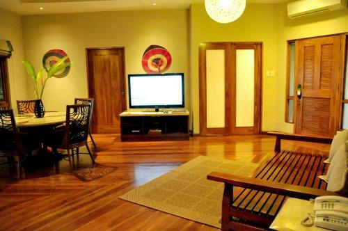 Hotel Eskaya Beach Resort And Spa