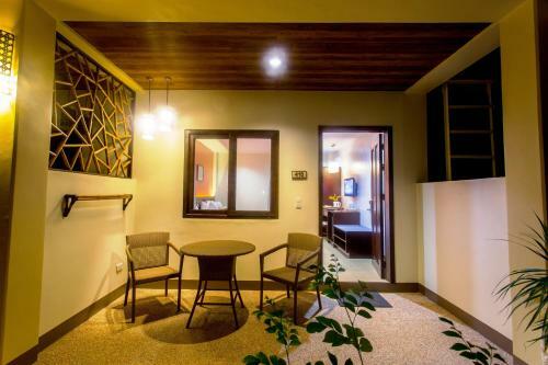 Hotel Bohol Beach Club