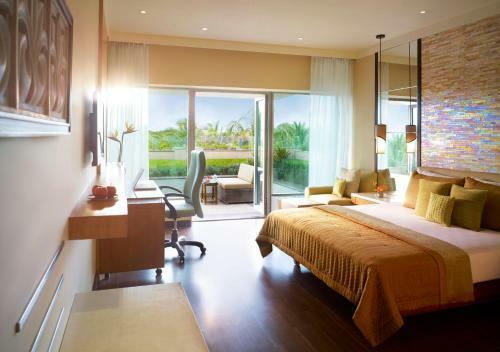 Hotel Vivanta By Taj Surya