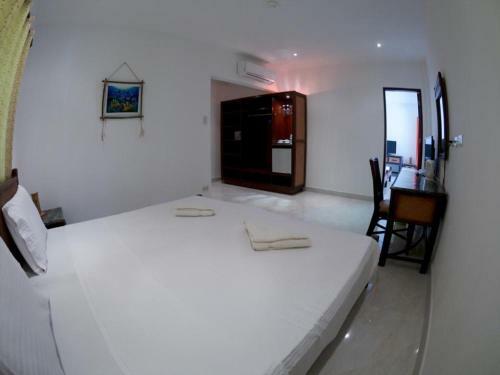 Hotel Alona Vida Beach Resort