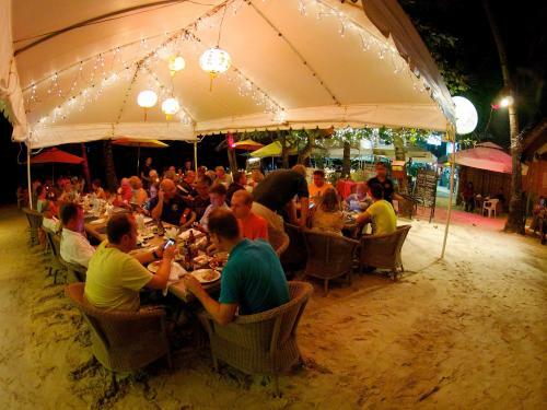 Hotel Alona Vida Beach Resort