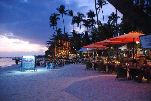 Hotel Alona Vida Beach Resort