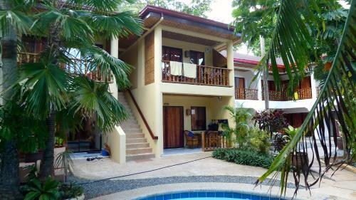 Hotel Alona Vida Beach Resort