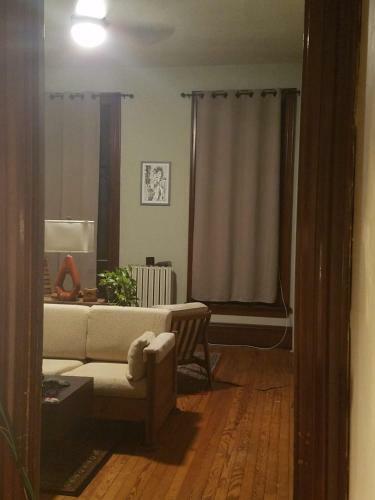 Apartamento Midtown 1 Bedroom Apt - Available May 8th