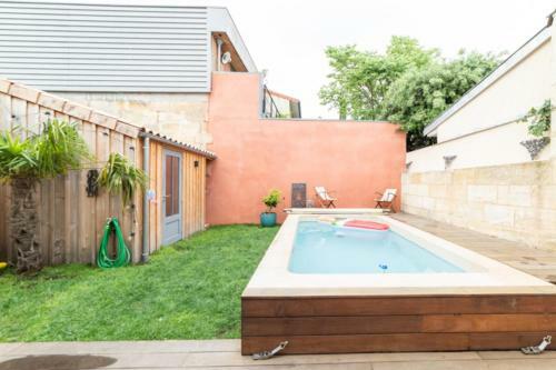 Spacious House Of 145m2 With Pool-wifi!