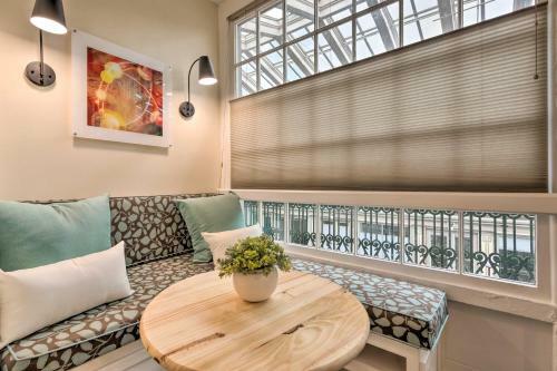 Apartamento Dashing Dtwn Providence Studio With Smart Tv!