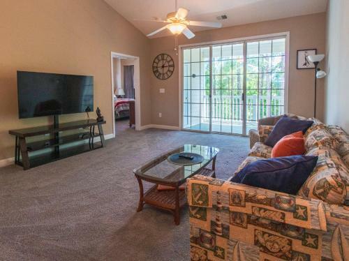 Apartamento Arbor Trace #633 Condo