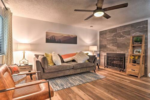 Apartamento Modern Gatlinburg Condo - Walk To Downtown!