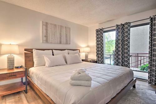 Apartamento Modern Gatlinburg Condo - Walk To Downtown!