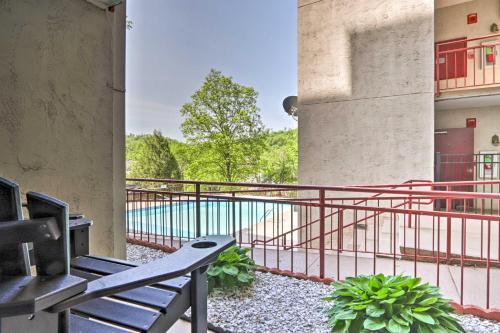 Apartamento Modern Gatlinburg Condo - Walk To Downtown!