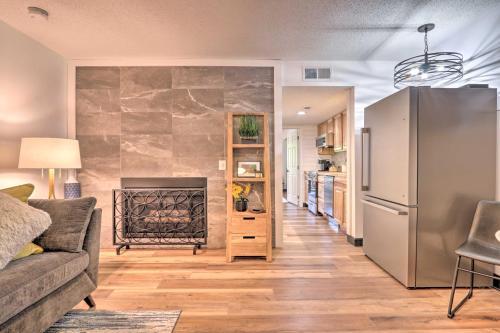 Apartamento Modern Gatlinburg Condo - Walk To Downtown!