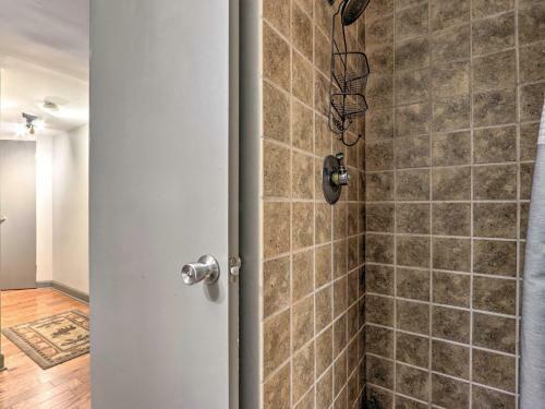 Apartamento Inviting Condo With Balcony And Community Pool!