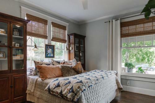 The Above Nashville Chic Estate