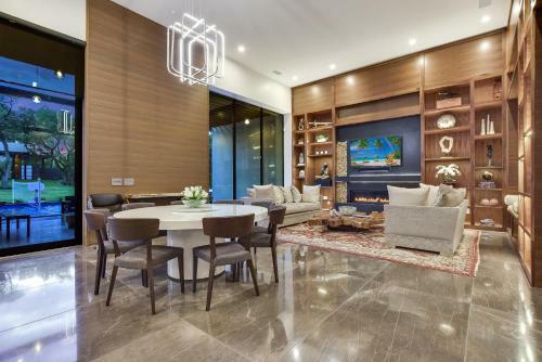 The Above Pinnacle Estate