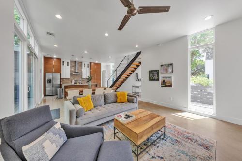 Modern Home In Trendy East Austin Home