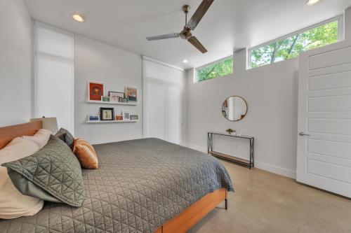 Modern Home In Trendy East Austin Home