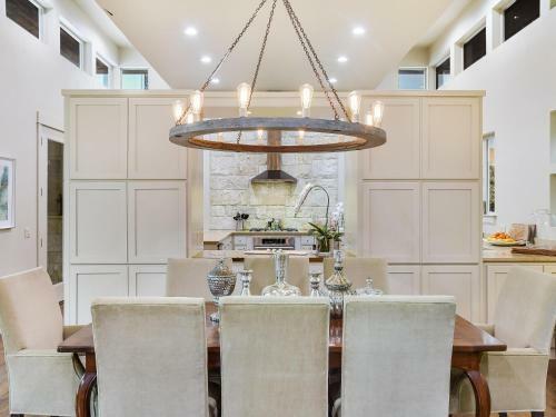 The Above Austin Luxe Estate