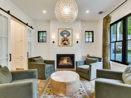The Above Atx Escape