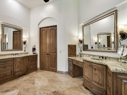 The Above Casa Tranquility On Lake Austin