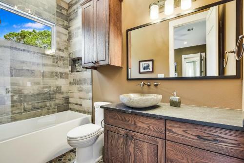 The Above Luxury Ranch Estate