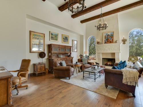 The Above Villa Bonita