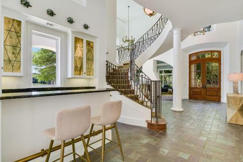 The Above Casa Paradiso On Lake Austin