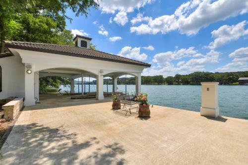 The Above Casa Paradiso On Lake Austin