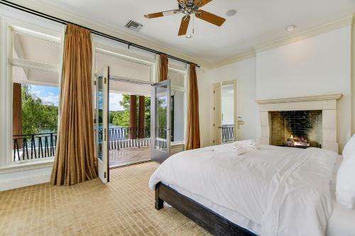 The Above Casa Paradiso On Lake Austin