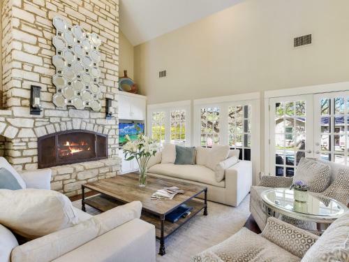 The Authentic Westlake Estate Austin