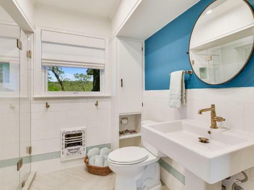 The Authentic Westlake Estate Austin