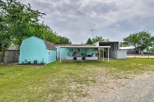 Stunning Waterfront Granbury Gem With Boat Dock