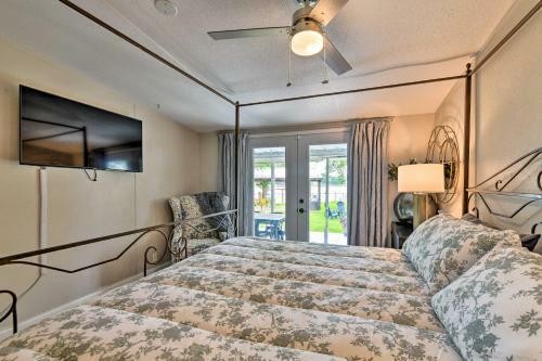 Stunning Waterfront Granbury Gem With Boat Dock